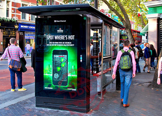 65 Inch Tft Type Floor Standing Pure Outdoor Digital Signage Kiểm soát nước cho quảng cáo