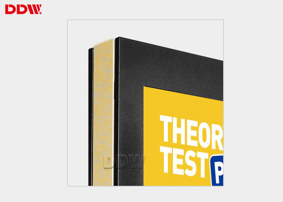 1920x1080 65 inch IP65 Biển báo kỹ thuật số độ sáng cao DDW-AD6501S