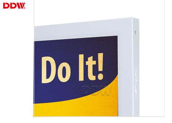 Màn hình kỹ thuật số treo tường trong nhà 60 inch Lcd treo tường Advanced Ir Touch Technology