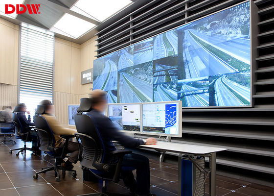 Phòng điều khiển chống lóa Hiển thị Tường video Samsung 3x4 Màu 16M cho Trung tâm bán lẻ