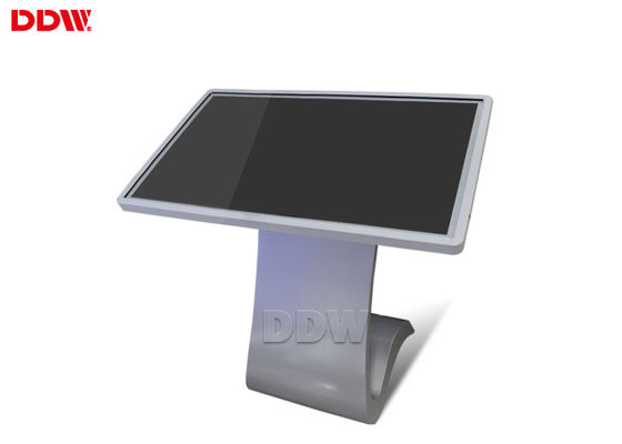 Màn hình cảm ứng đứng 47 inch