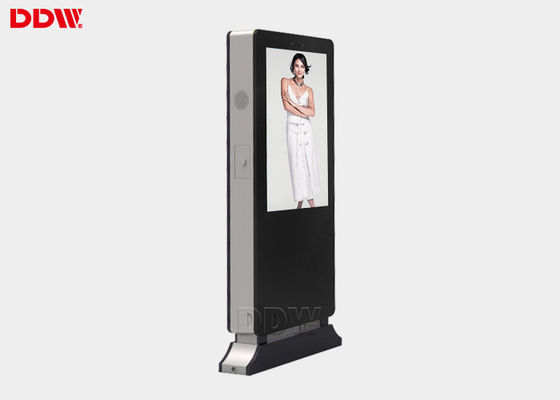 2000 Nits 55" sàn đứng ngoài trời Digital Signage Kiosk với hệ thống làm mát quạt